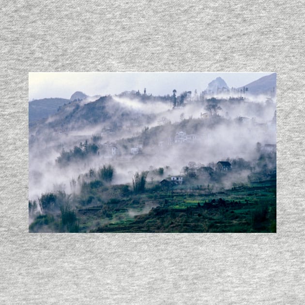 Foggy Mountain in Vietnam by SILVA_CAPITANA